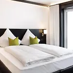 Hotel Hef By Wmm Bad Hersfeld
