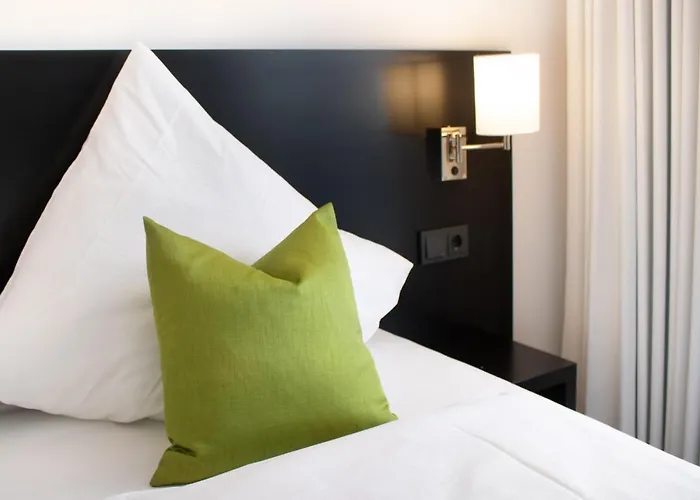 Hef By Wmm Отель *